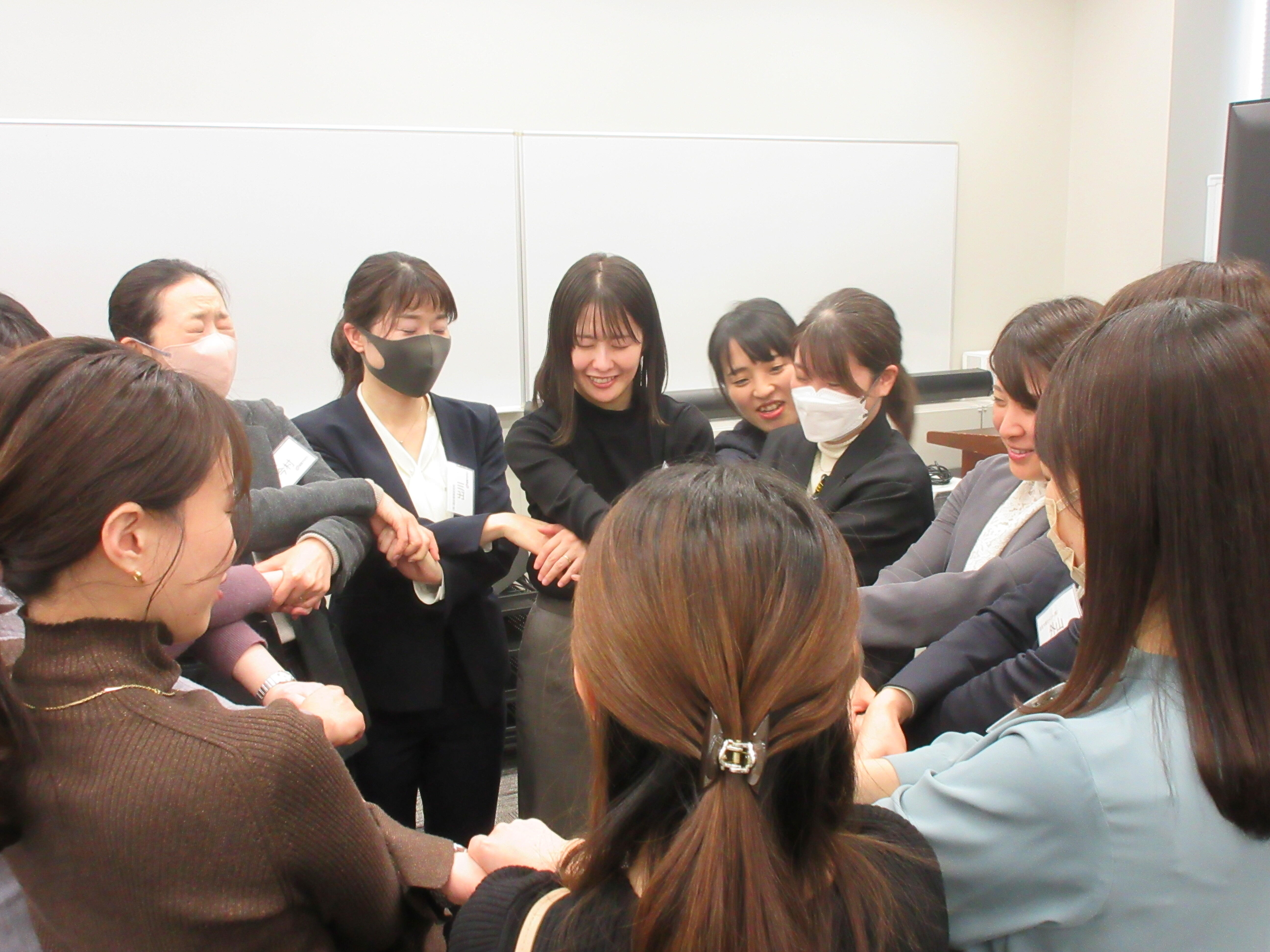230-3A11_mcwomen_day1.JPG
